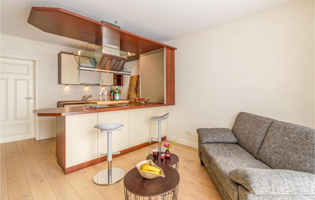 Amazing Apartment In Langenhorn With Kitchen エクステリア 写真