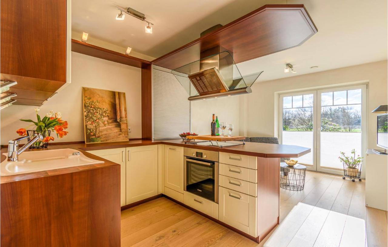 Amazing Apartment In Langenhorn With Kitchen エクステリア 写真